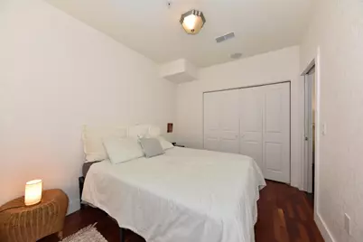 606 W Wisconsin Ave #405, Milwaukee, WI 53203 - Photo 16