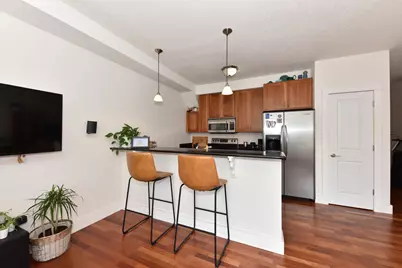 606 W Wisconsin Ave #405, Milwaukee, WI 53203 - Photo 8
