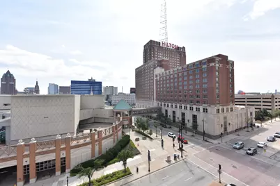 606 W Wisconsin Ave #405, Milwaukee, WI 53203 - Photo 26