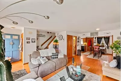 1558  White Rock Ave #1560, Waukesha, WI 53186 - Photo 4