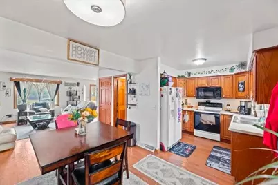 1558  White Rock Ave #1560, Waukesha, WI 53186 - Photo 10