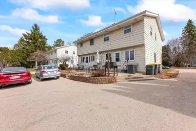 1558  White Rock Ave #1560, Waukesha, WI 53186 - Photo 2