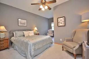W232N3011 Emerald Ln, Pewaukee, WI 53072 - Photo 22