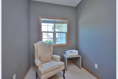 W232N3011  Emerald Ln #A, Pewaukee, WI 53072 - Photo 24