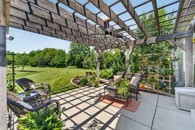 W162N5533  Westwind Dr, Menomonee Falls, WI 53051 - Photo 30