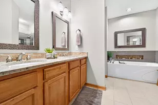 W162N5533 Westwind Dr, Menomonee Falls, WI 53051 - Photo 10