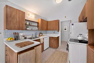4435 Glenway St, Wauwatosa, WI 53225 - Photo 4