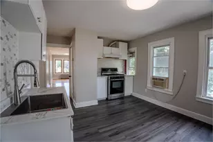 3107 S 12th St, Milwaukee, WI 53215 - Photo 14