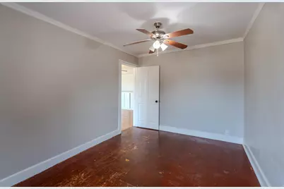 3107 S 12th St, Milwaukee, WI 53215 - Photo 12