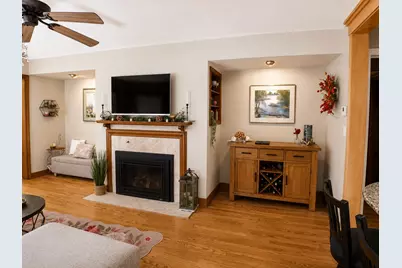 2405  Erie St, Racine, WI 53402 - Photo 10