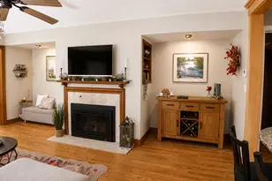 2405 Erie St, Racine, WI 53402 - Photo 10