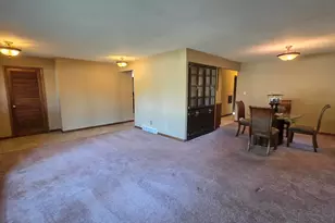 3415 W Cold Spring Rd, Greenfield, WI 53221 - Photo 2