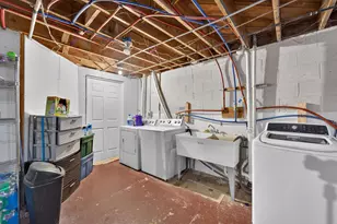 8624 W Hampton Ave, Milwaukee, WI 53225 - Photo 18