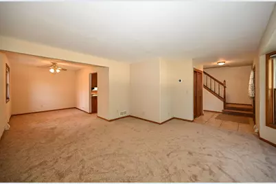 14325 W Lincoln Ave, New Berlin, WI 53151 - Photo 6