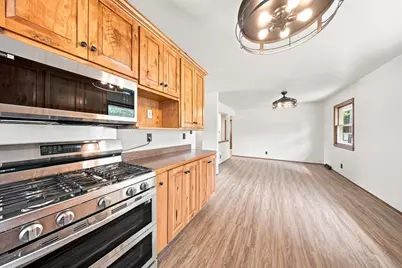 5782 S New York Ave, Cudahy, WI 53110 - Photo 14