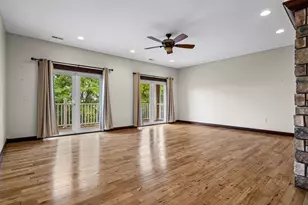 1312 Sunset Ct, La Crosse, WI 54601 - Photo 4