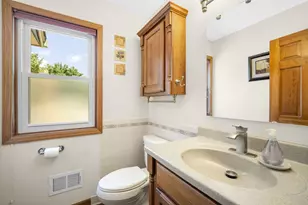 149 Hickory Dr, Delafield, WI 53018 - Photo 26