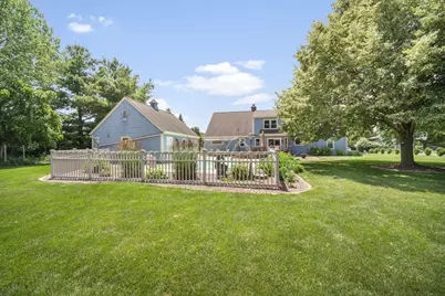 149  Hickory Dr, Delafield, WI 53018 - Photo 42