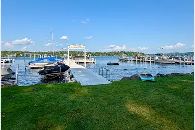 10  Liechty Dr, Williams Bay, WI 53191 - Photo 4