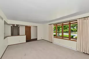 1075 S Silverbrook Dr, West Bend, WI 53095 - Photo 6