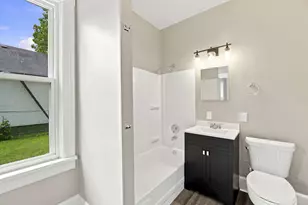 1238 N 26th St, Milwaukee, WI 53205 - Photo 6