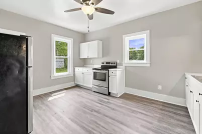 1238 N 26th St, Milwaukee, WI 53205 - Photo 12