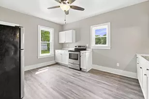 1238 N 26th St, Milwaukee, WI 53205 - Photo 12