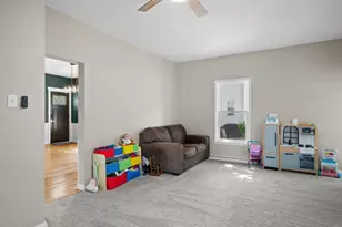 319 E Lake St, Lake Mills, WI 53551 - Photo 32