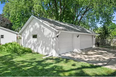 319 E Lake St, Lake Mills, WI 53551 - Photo 44