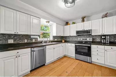 319 E Lake St, Lake Mills, WI 53551 - Photo 14
