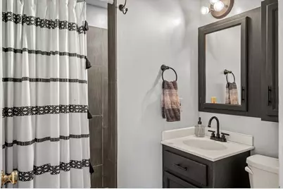 319 E Lake St #319 1/2, Lake Mills, WI 53551 - Photo 14
