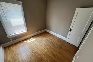 2469 N 46th St, Milwaukee, WI 53210 - Photo 10