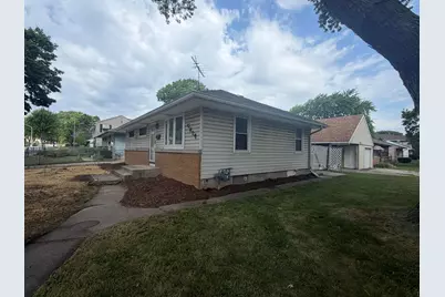 6204 W Thurston Ave, Milwaukee, WI 53218 - Photo 1