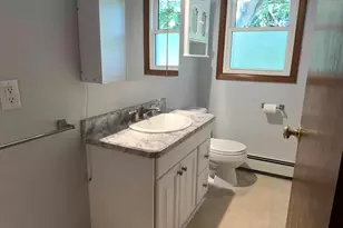 W174N7505 Joanne Dr, Menomonee Falls, WI 53051 - Photo 16