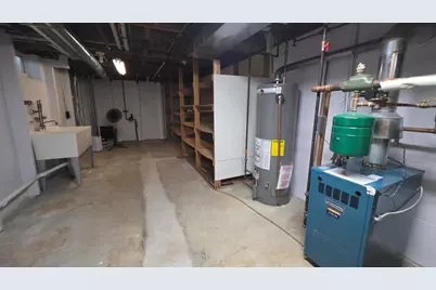 W174N7505  Joanne Dr, Menomonee Falls, WI 53051 - Photo 32