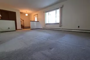 W174N7505 Joanne Dr, Menomonee Falls, WI 53051 - Photo 12