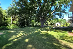 W174N7505 Joanne Dr, Menomonee Falls, WI 53051 - Photo 22