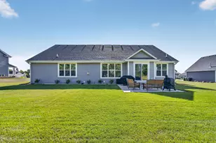 801 Brockway Dr, Mukwonago, WI 53149 - Photo 22