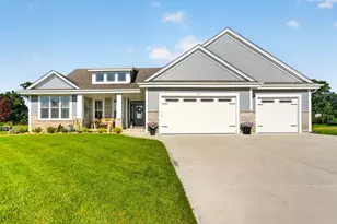 801 Brockway Dr, Mukwonago, WI 53149 - Photo 1