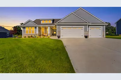 801  Brockway Dr, Mukwonago, WI 53149 - Photo 2