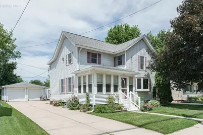 617 N Main St, Mayville, WI 53050 - Photo 1