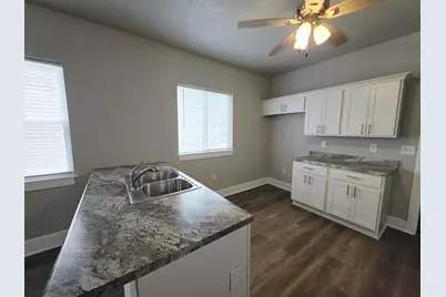 2971 N 14th St, Milwaukee, WI 53206 - Photo 10