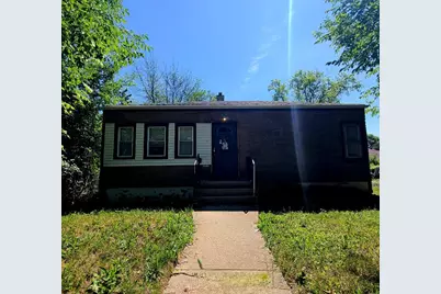 4470 N 37th St, Milwaukee, WI 53209 - Photo 2
