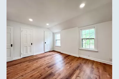 2423 S 60th St, West Allis, WI 53219 - Photo 20