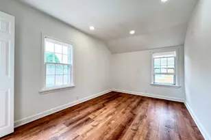 2423 S 60th St, West Allis, WI 53219 - Photo 22