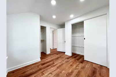 2423 S 60th St, West Allis, WI 53219 - Photo 22