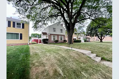 2423 S 60th St, West Allis, WI 53219 - Photo 40