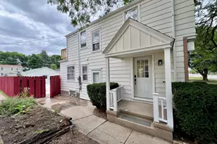2423 S 60th St, West Allis, WI 53219 - Photo 36