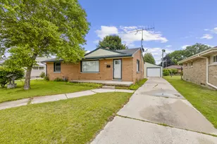 2903 Wedemeyer St, Sheboygan, WI 53081 - Photo 1