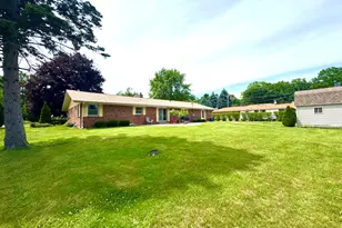 4215 Pennington Ln, Racine, WI 53403 - Photo 30